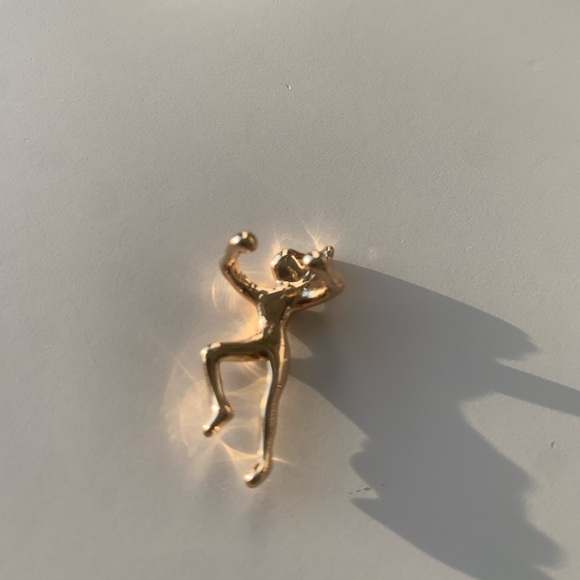 1PC Gold  Color Figure Shaped Earrings Ear Clip - Picture 7 of 7